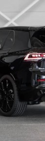 Volkswagen Golf VIII R Black Edition 2.0 TSI 4Mot. DSG Black Edition 2.0 TSI 4Mot. DSG 3-4