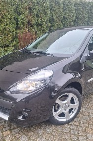 Renault Clio III Dynamique-Night&Day-2