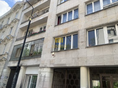Śródmieście, 3 pokoje, kamienica z 1938 r.-1