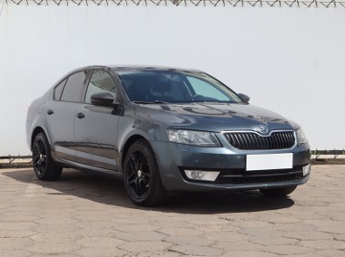 Skoda Octavia III , Salon Polska, Klima, Parktronic-1
