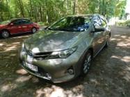 Toyota Auris II HYBRYDA bardzo bogato wyposażona PEWNY PRZEBIEG