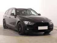 BMW SERIA 3 V (F30/F31/F34) BMW SERIA 3 , Salon Polska, Serwis ASO, Automat, VAT 23%, Klimatronic,