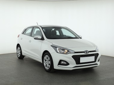 Hyundai i20 , Salon Polska, Serwis ASO, Klima, Parktronic-1
