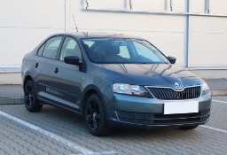 Skoda Rapid , Salon Polska, Klima, Parktronic