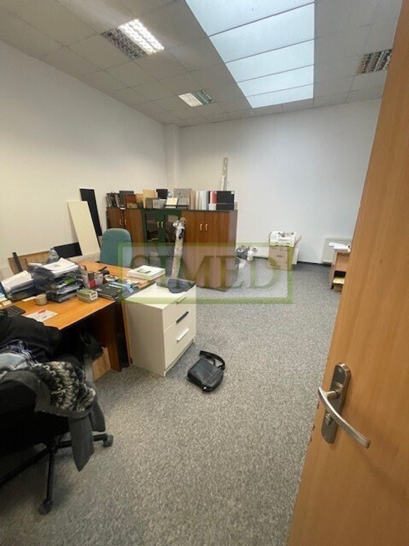 Świetliki dachowe,parking,recepcja,ochrona,dost.24 - Widok 6