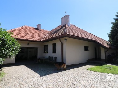 Dom Wierzchowie-1
