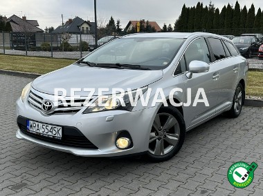 Toyota Avensis III ***REZERWACJA***FULL*LEDY*Kamera*Cofania*Grzane*Fotele-1