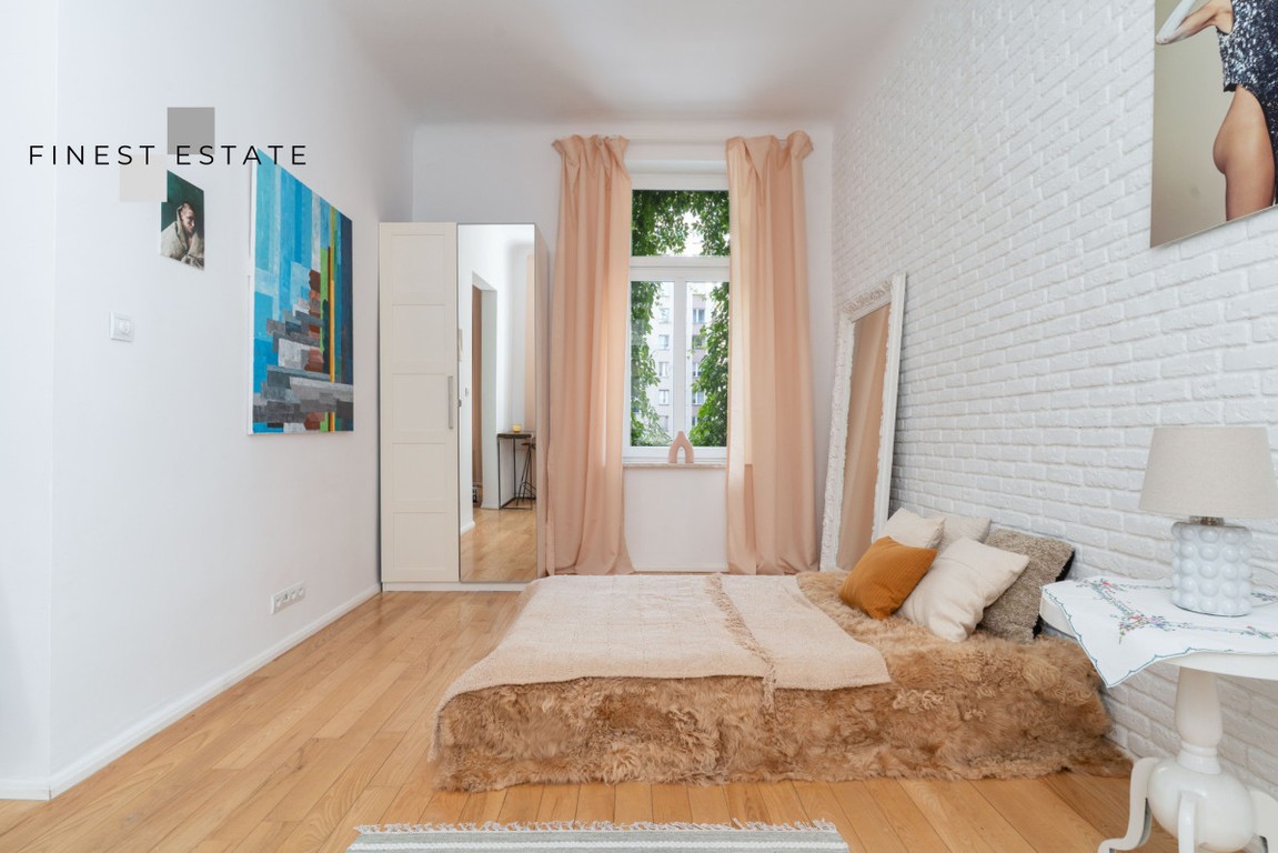 KAMIENICA POD ZEGAREM | STUDIO | 33 M2 | DOSTĘPNE - Widok 2