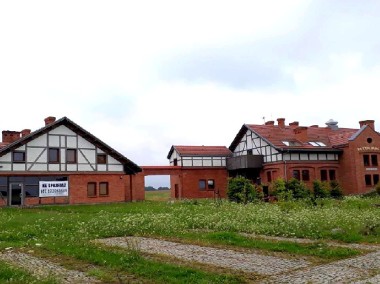 Kompleks budynków o charakterze hotelowo-gastronomicznym w okolicy Kołobrzegu-1