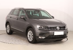 Volkswagen Tiguan , Salon Polska, 1. Właściciel, Serwis ASO, DSG, Klimatronic,