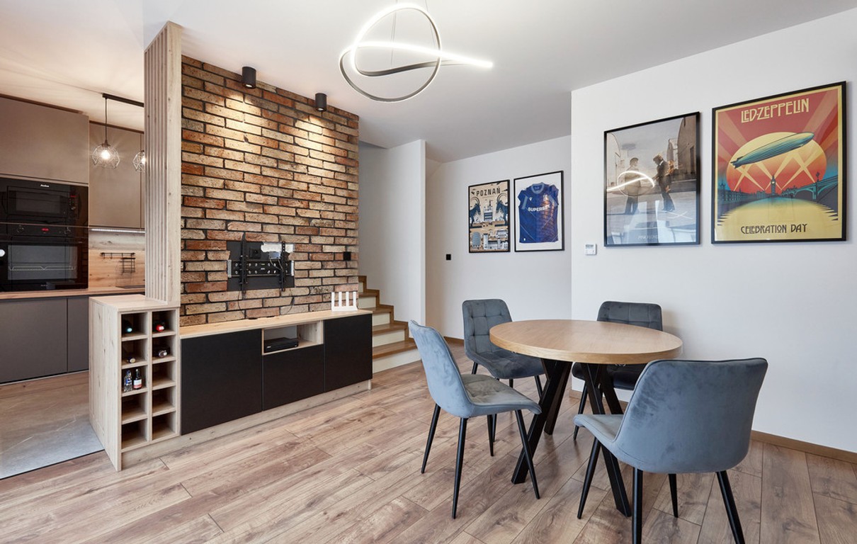 Dom na sprzedaż, 4 pokoje, 70 m², Dachowa