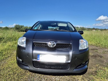 TOYOTA AURIS - niski przebieg, półautomat, zadbany-1