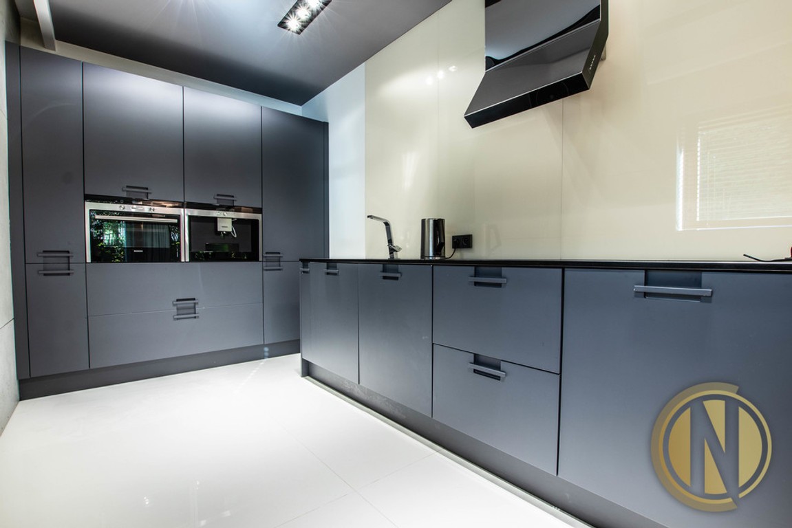 2 pokoje na parterze z garażem i ochroną, 60 m² - Ansicht 4