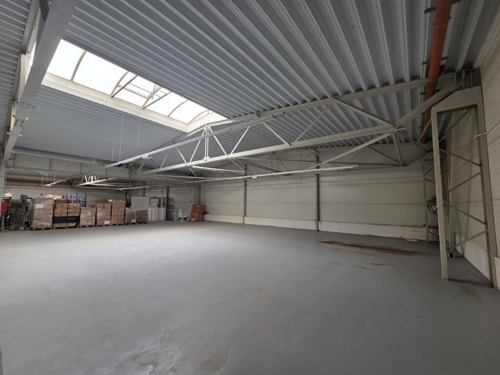 Hala/Magazyn/Pom. socjalne/Biura - Skałowo - 700 m² - Widok 6