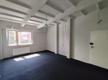 Lokal użytkowy  26 m2 na biuro lub gabinet-1