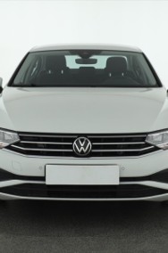 Volkswagen Passat B8 , Salon Polska, Automat, Klimatronic, Tempomat, Parktronic,-2
