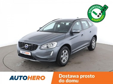 Volvo XC60 I 2.0D 6MT Klimatronik Tempomat Nawigacja Grzane Fotele El.Klapa TFT P-1