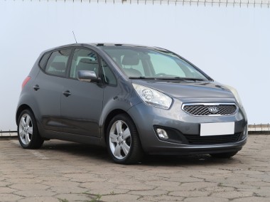 Kia Venga , Klima, Klimatronic, Parktronic, Podgrzewane siedzienia,-1