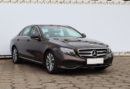 Mercedes-Benz Klasa E W213 , Salon Polska, 1. Właściciel, Serwis ASO, Automat, Skóra,