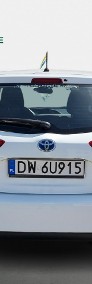 Toyota Yaris III Hybrid 100 Active Hatchback. DW6U915-3