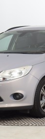 Ford Focus III , Klimatronic, Parktronic, Podgrzewane siedzienia,ALU-3