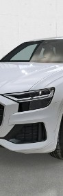 Audi Q8-3
