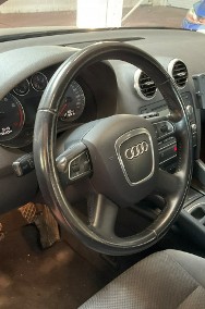 Audi A3 II (8P) 105KM ,podgrz. fotele, nawi, światła dzienne,klimatronik, isofix-2