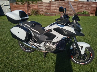 Witam mam do sprzedania piekną honde ncx 700 manual-1