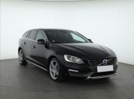 Volvo V60 I , 1. Właściciel, 215 KM, Automat, Skóra, Navi, Xenon,