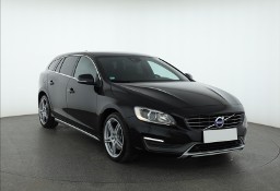 Volvo V60 I , 1. Właściciel, 215 KM, Automat, Skóra, Navi, Xenon,