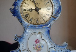 Porcelanowy zegar kominkowy w stylu rokoko