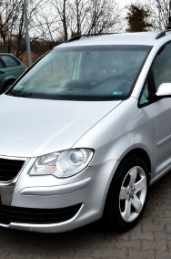Volkswagen Touran I-2