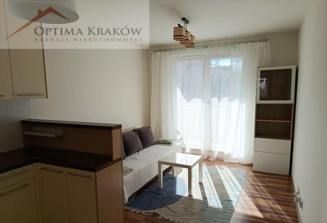 3 pokoje / balkon/ Płaszów /ul. Przewóz/ 2014r.