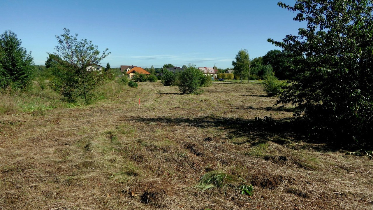Działka budowlana 935 m² świetna lokalizacja, idealne wymiary! - Widok 5
