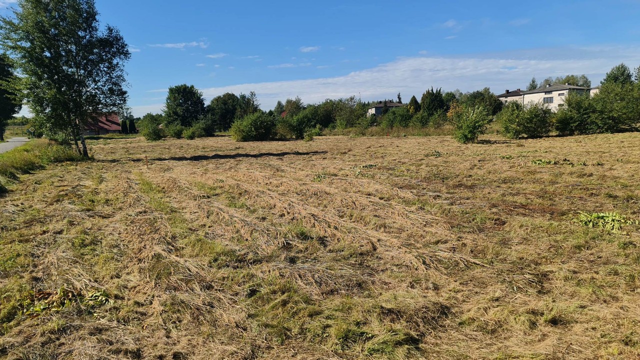 Działka budowlana 935 m² świetna lokalizacja, idealne wymiary! - Więcej