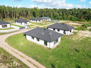 Leśna Polana - parterowy dom z garażem, Karczyn-1