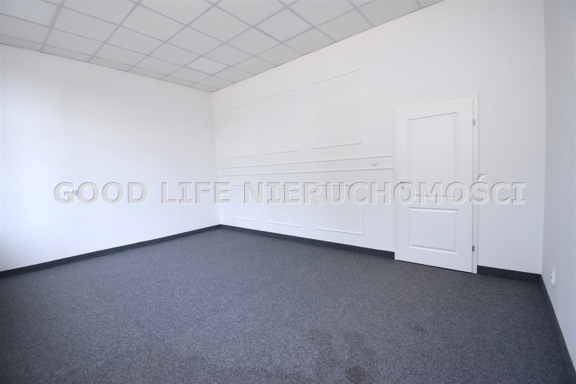 Wykończony lokal na parterze - Widok 2