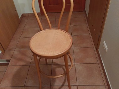 Krzesła barowe -1