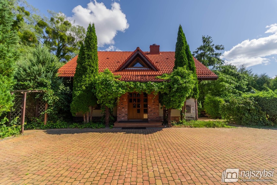 Dom na sprzedaż, 6 pokoi, 196 m², Cybowo