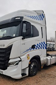 Iveco As440-2