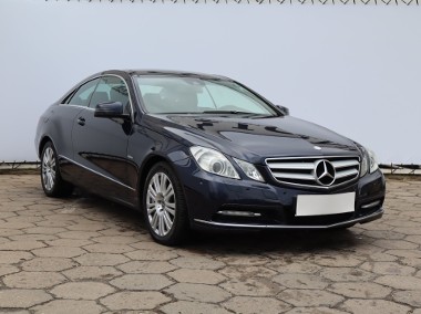 Mercedes-Benz Klasa E W212 , 204 KM, Automat, Skóra, Navi, Xenon, Bi-Xenon, Klimatronic,-1