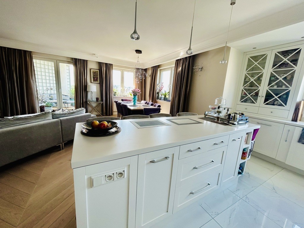 Mieszkanie do wynajęcia, 140 m² Mokotów, Wielicka