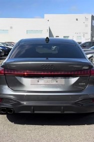 Audi A5 IV TDI quattro S line 2.0 TDI quattro S line (204 KM) Kamery obserwujące-2