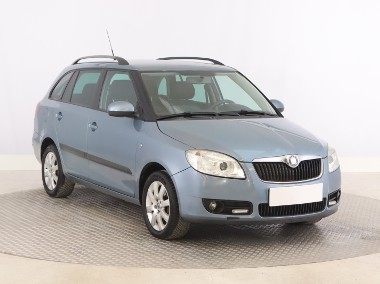 Skoda Fabia II , Klimatronic, Tempomat, Parktronic,ALU-1