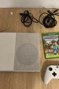 Sprzedam Xbox One S + pad-2