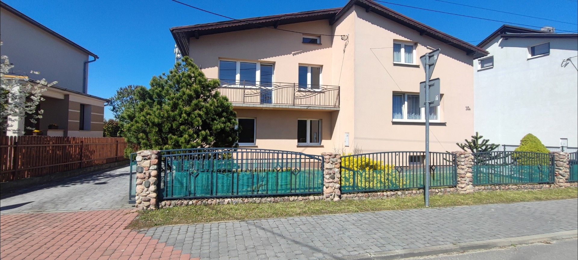Dom na sprzedaż, 7 pokoi, 204 m², Byczyna
