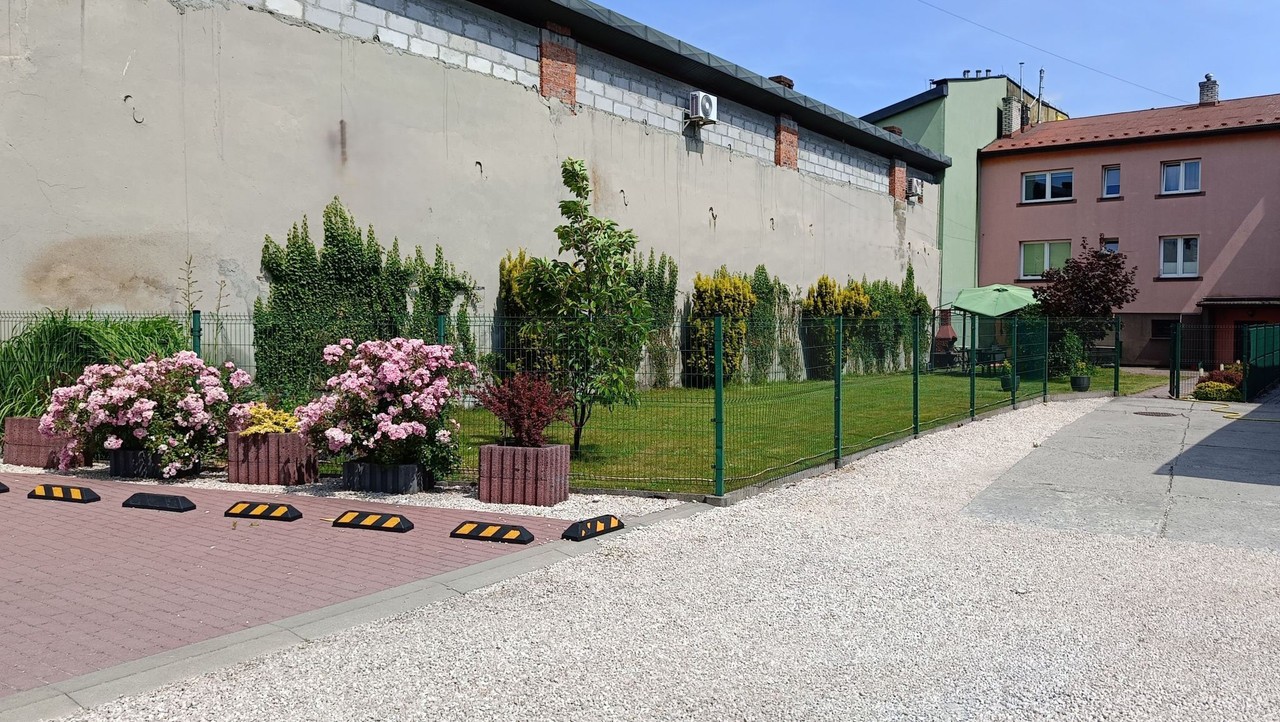 Lokal handlowy na sprzedaż, 520 m², Jędrzejów Jędrzejów - Näkymä 3