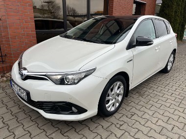 Toyota Auris II-1