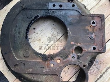 Mercedes om 352 - Obudowa Koła Zamachowego-1