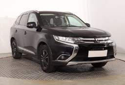 Mitsubishi Outlander III , Klimatronic, Tempomat, Parktronic, Podgrzewane siedzienia